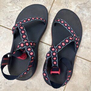 Excellent Condition Women's Chaco sandals size 9